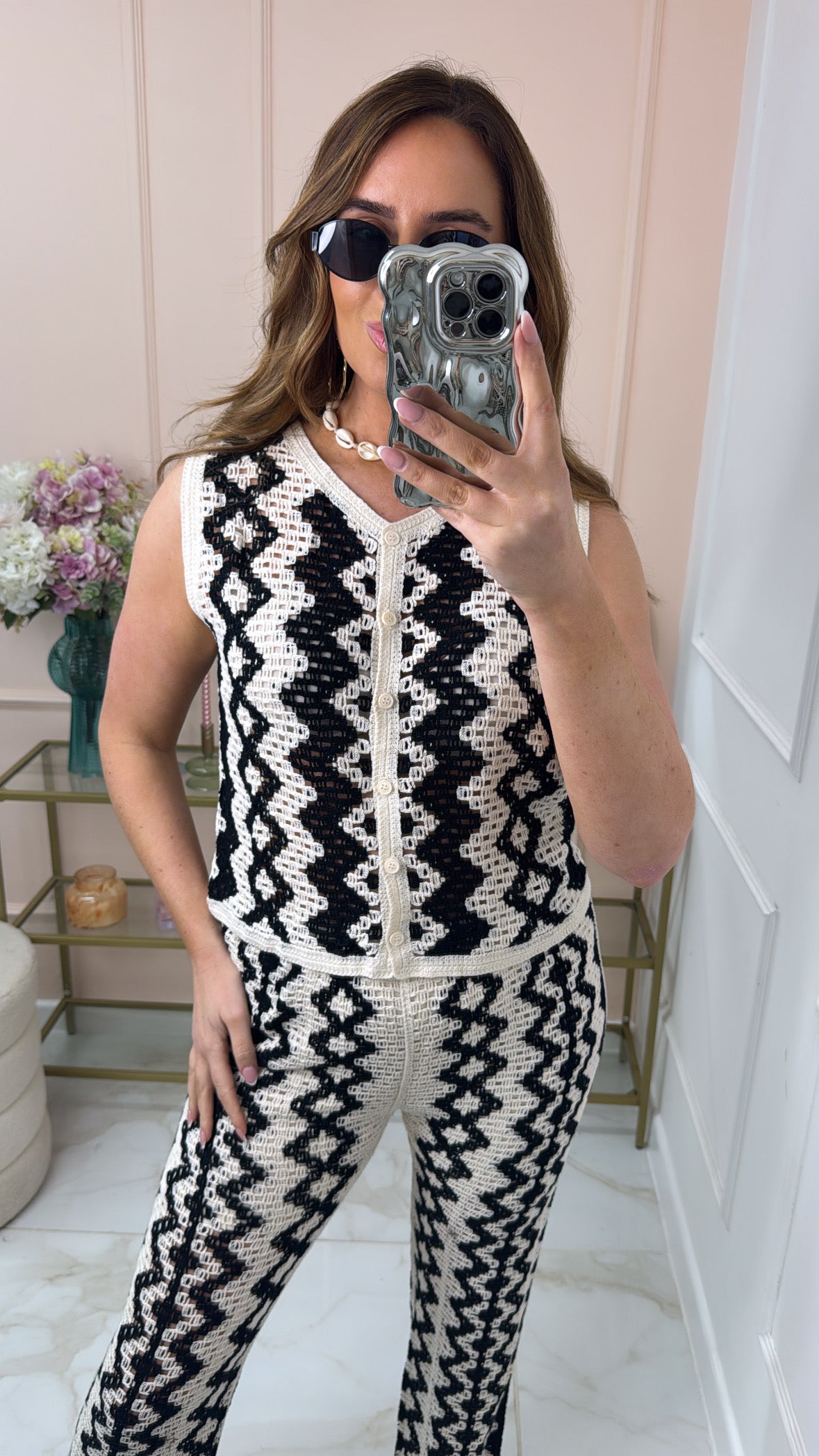 NANCY black zig zag crochet vest