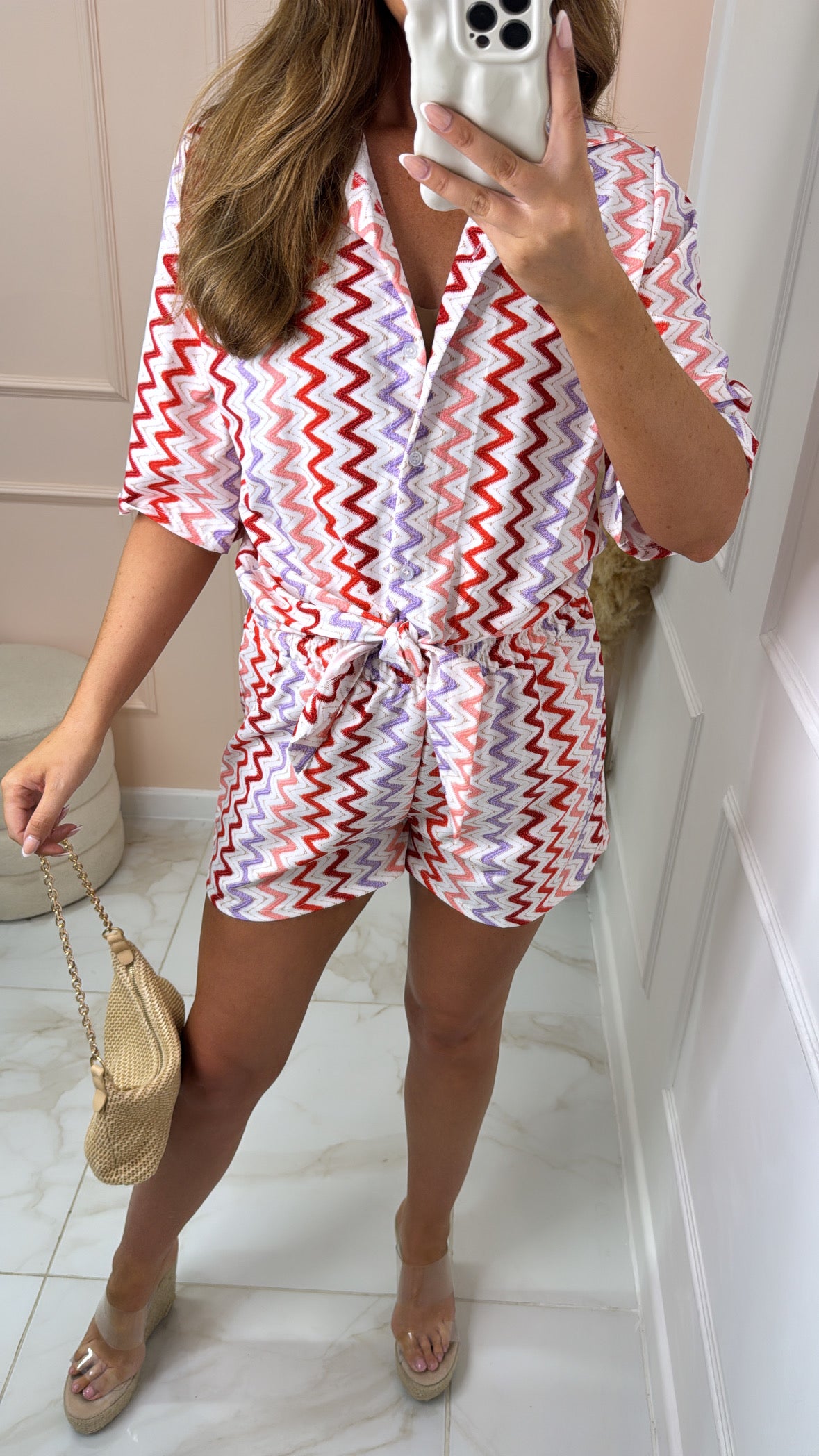 LUCIE red zig zag tie front short set