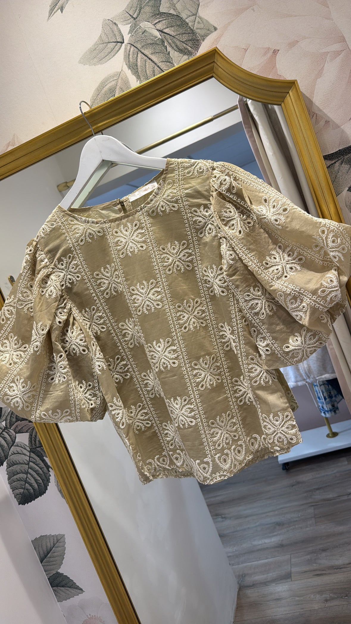 JONIE beige embroidered puff sleeve top