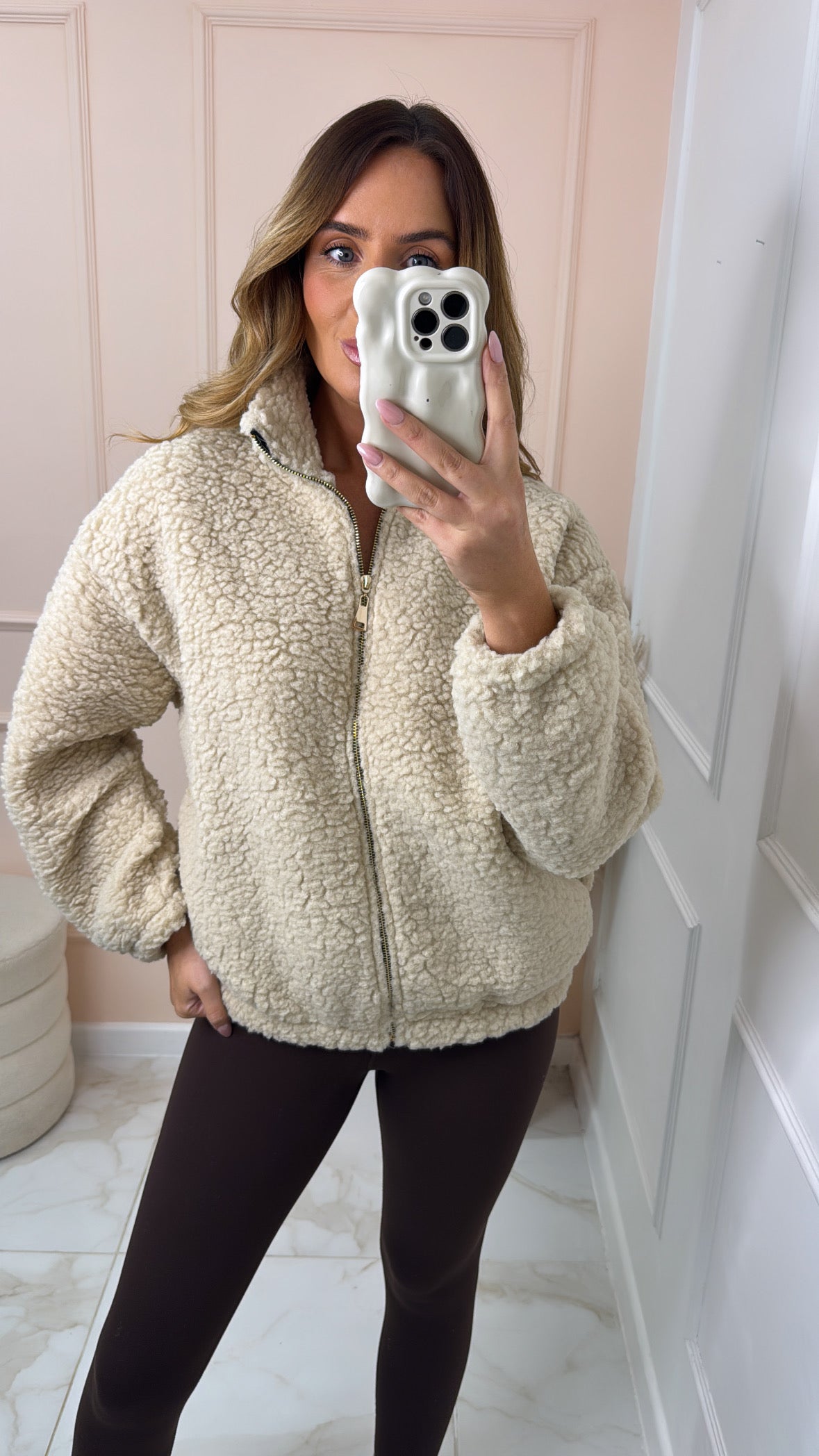 IZZY beige teddy jacket