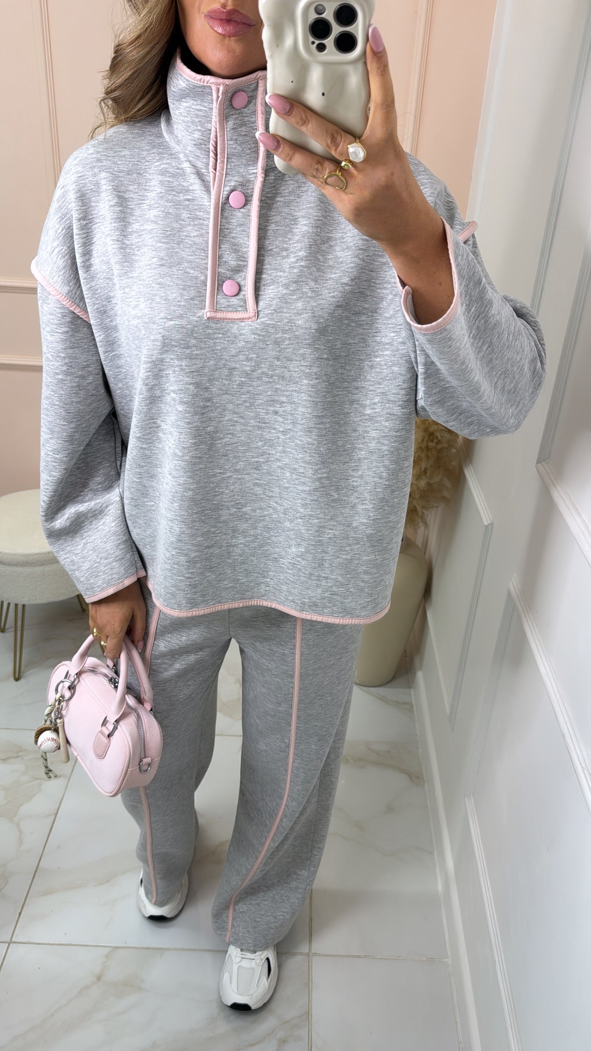 ARIANNA grey & pink contrast lounge set