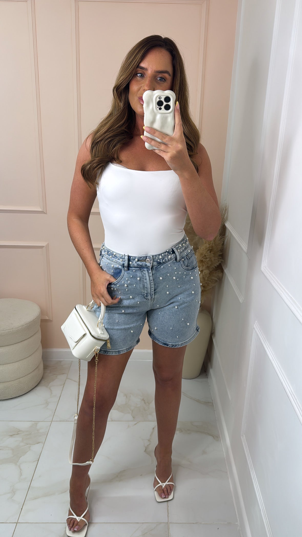 MADDY light wash pearl denim shorts