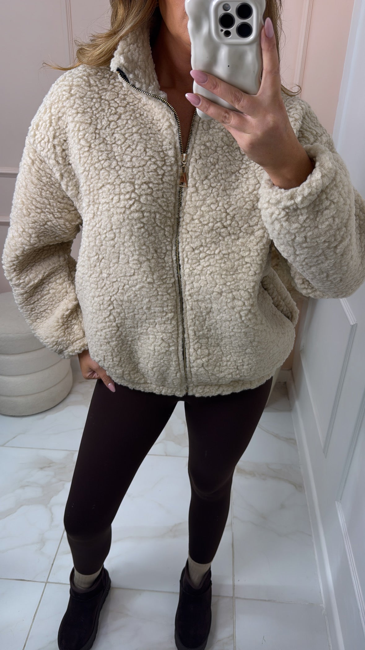 IZZY beige teddy jacket