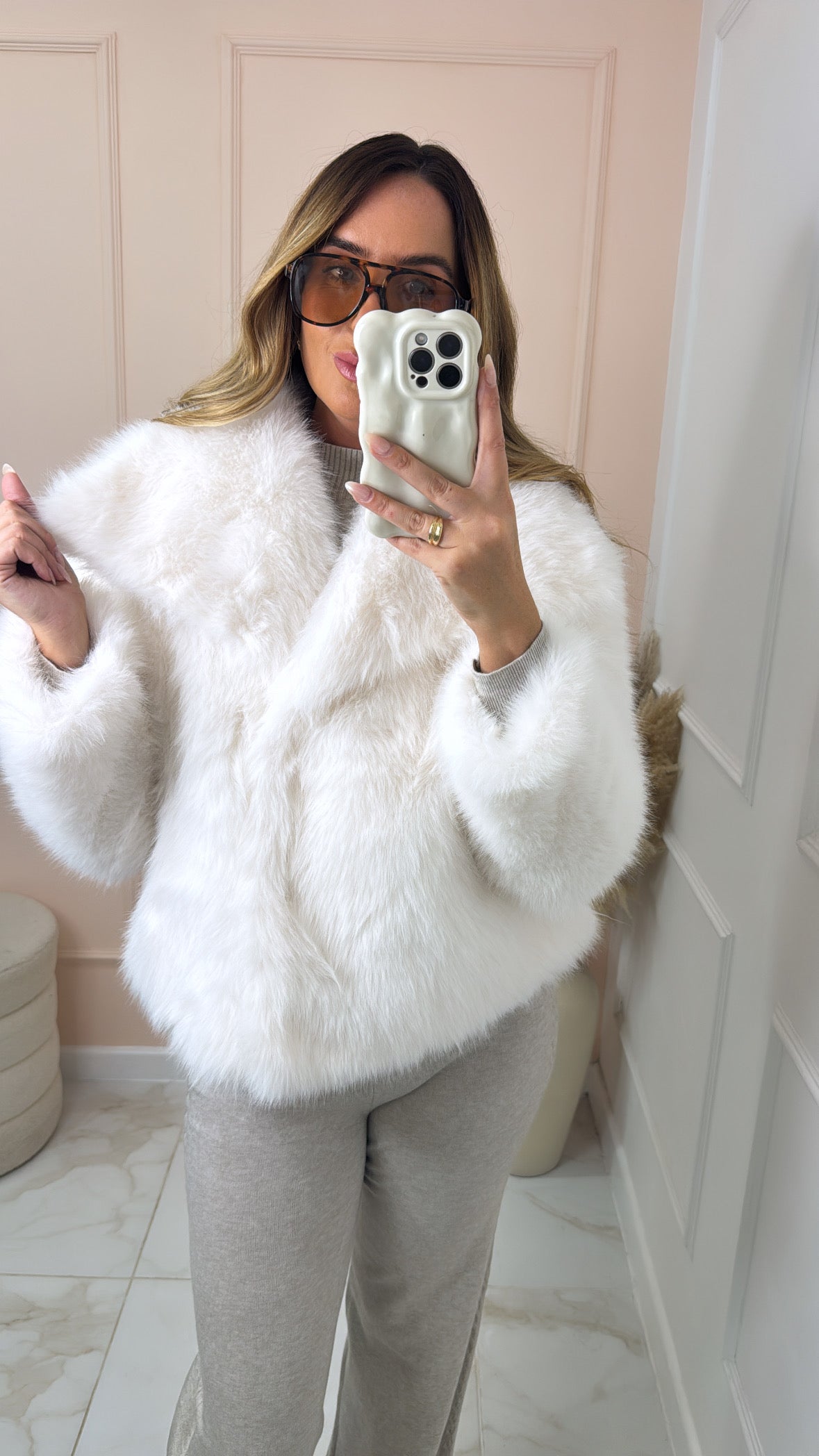 KEELEY white faux fur soft jacket