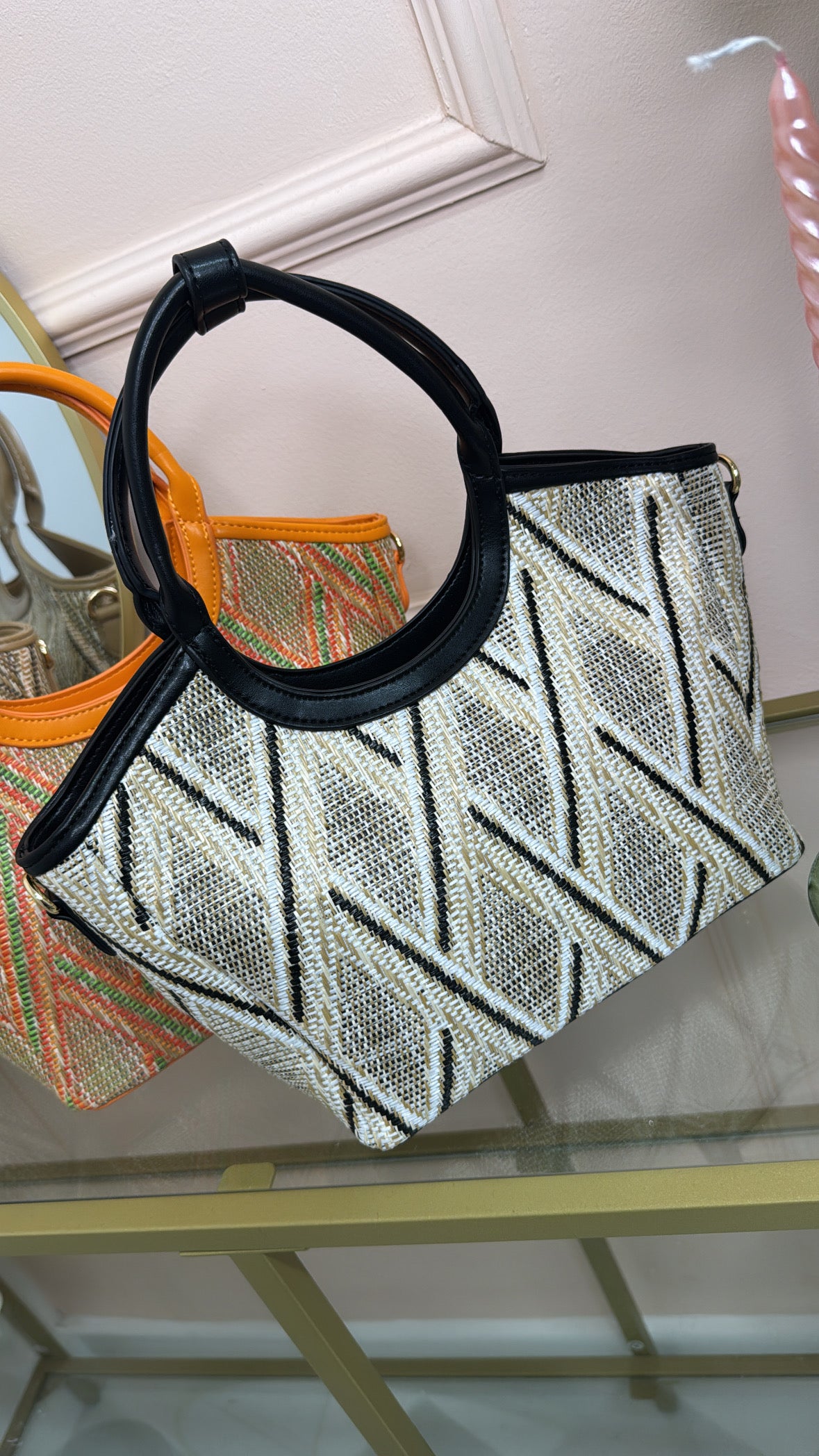 SUMMER black woven bag