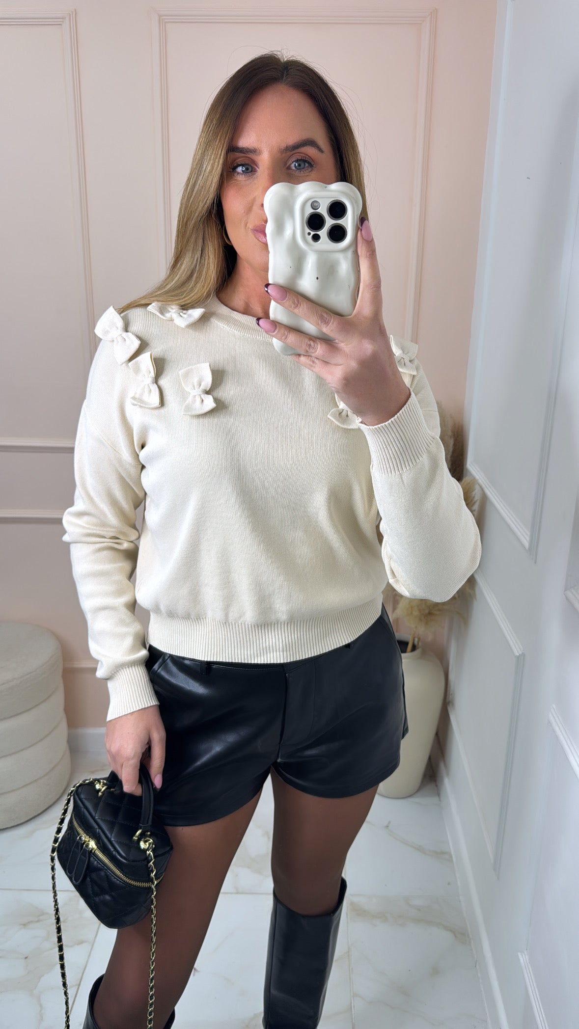 AALIYAH beige 3d bow knit jumper