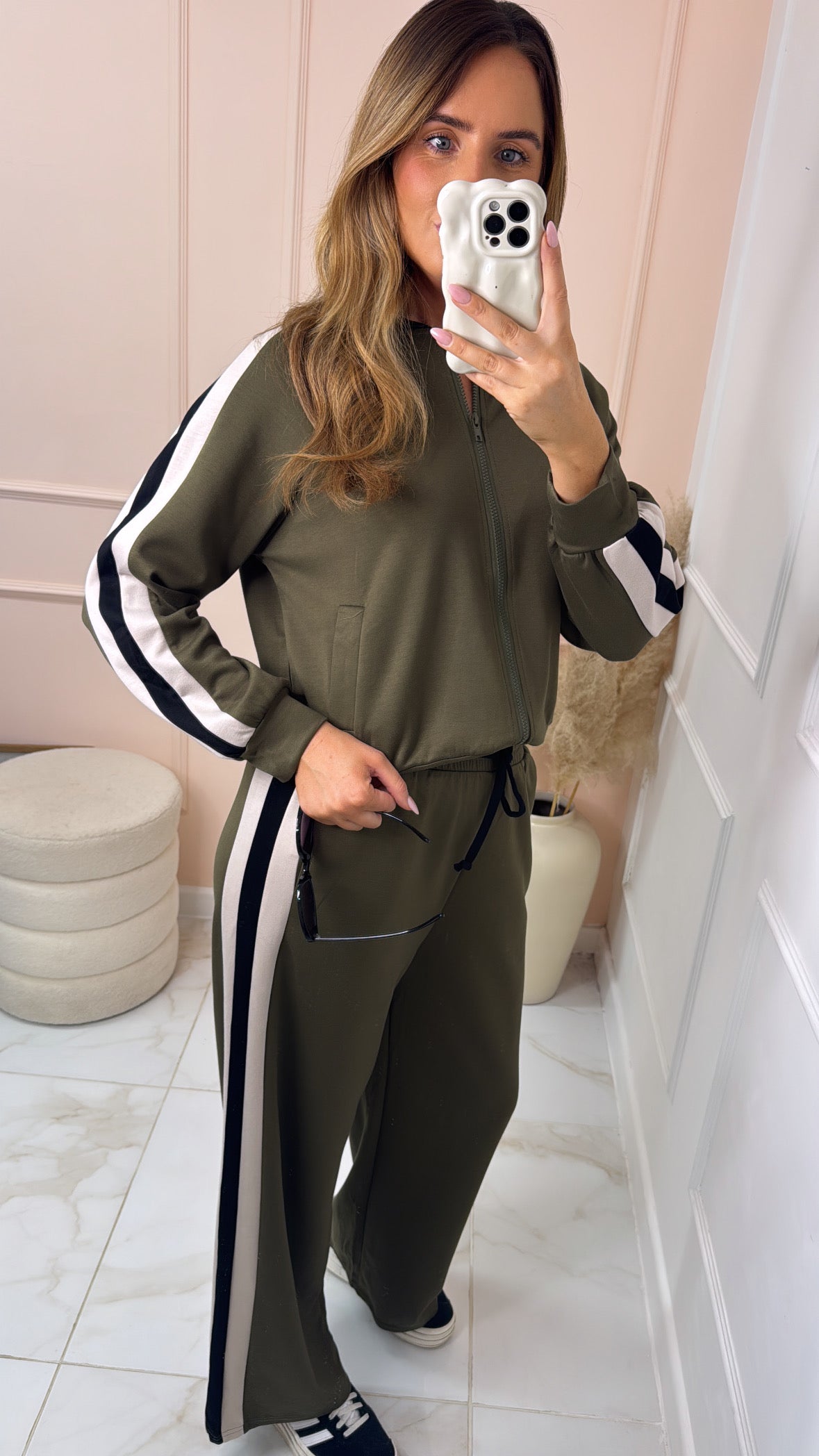 GIANA khaki side stripe bomber lounge set