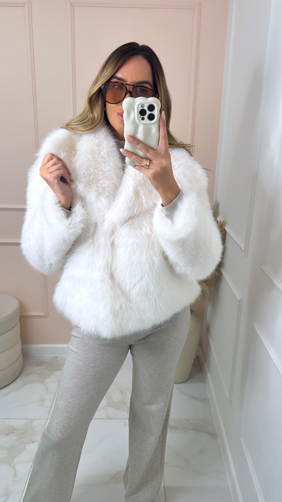 KEELEY white faux fur soft jacket
