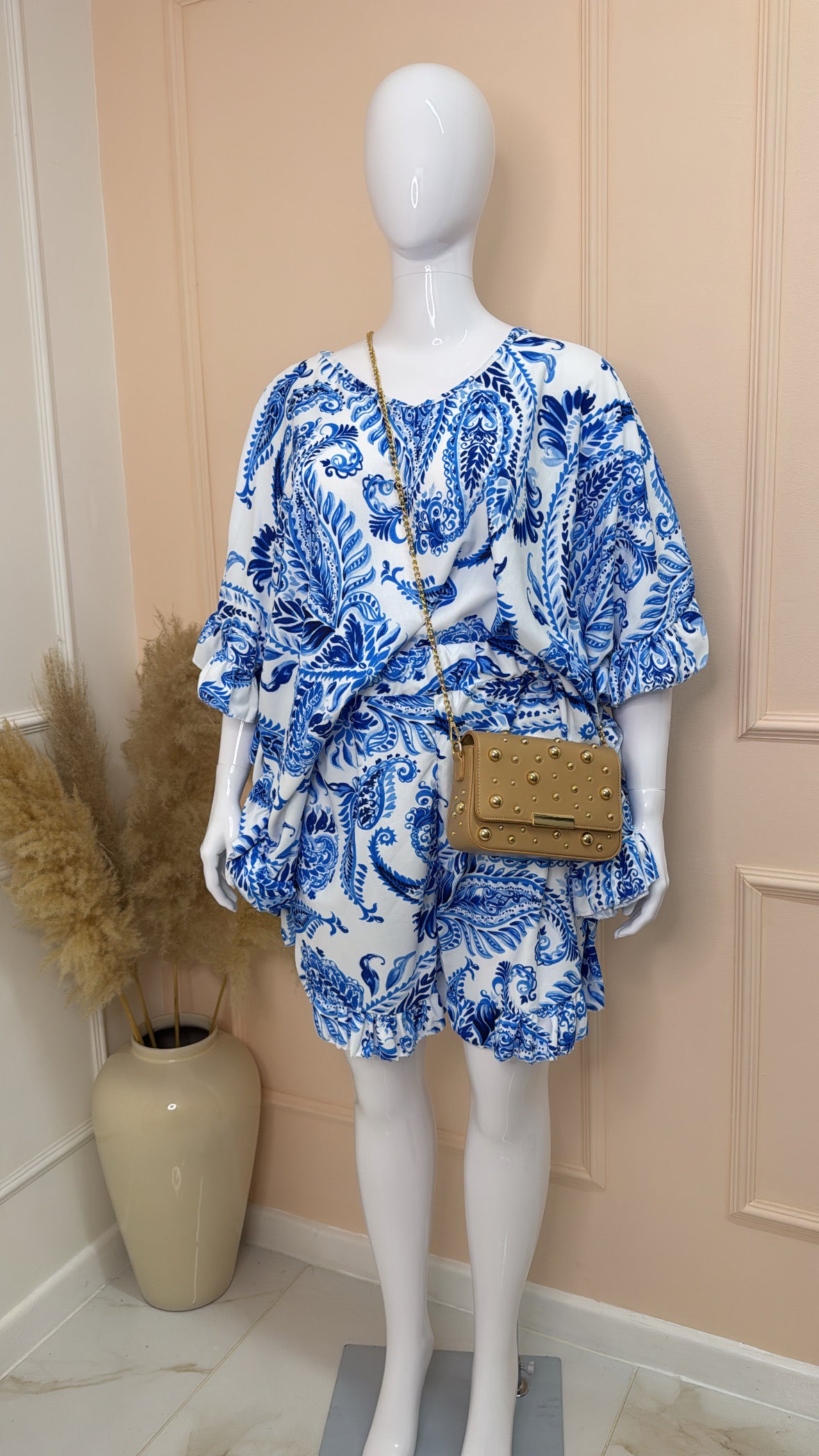 SHARNA blue paisley frill shorts set