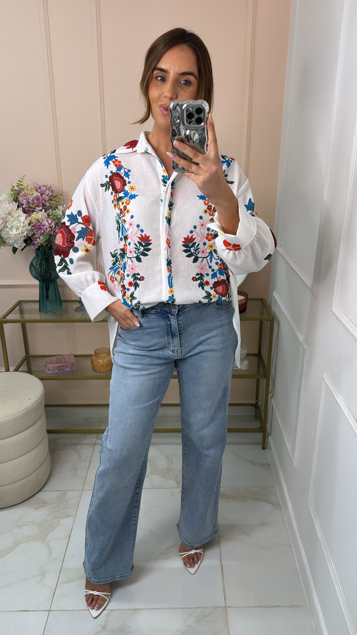 MARNIE light wash straight leg jeans