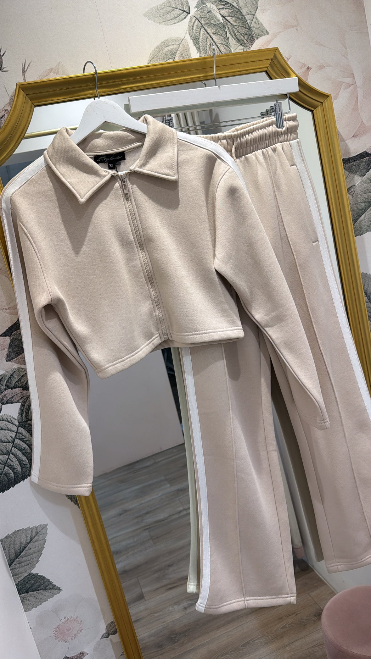 LYDIA beige stripe collar detail lounge set