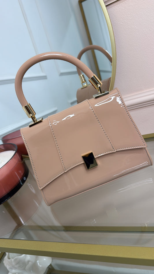 AMELIA nude glossy grab bag