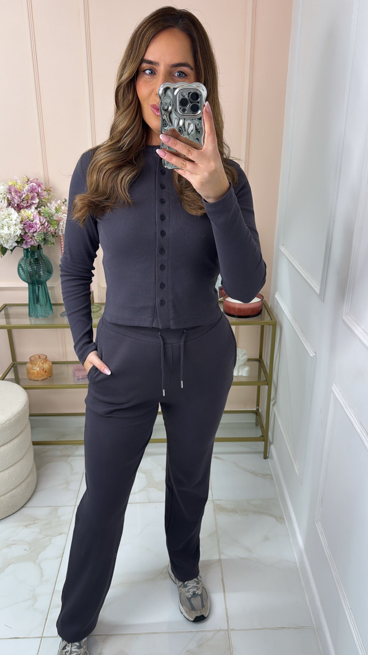 MAE charcoal button lounge set