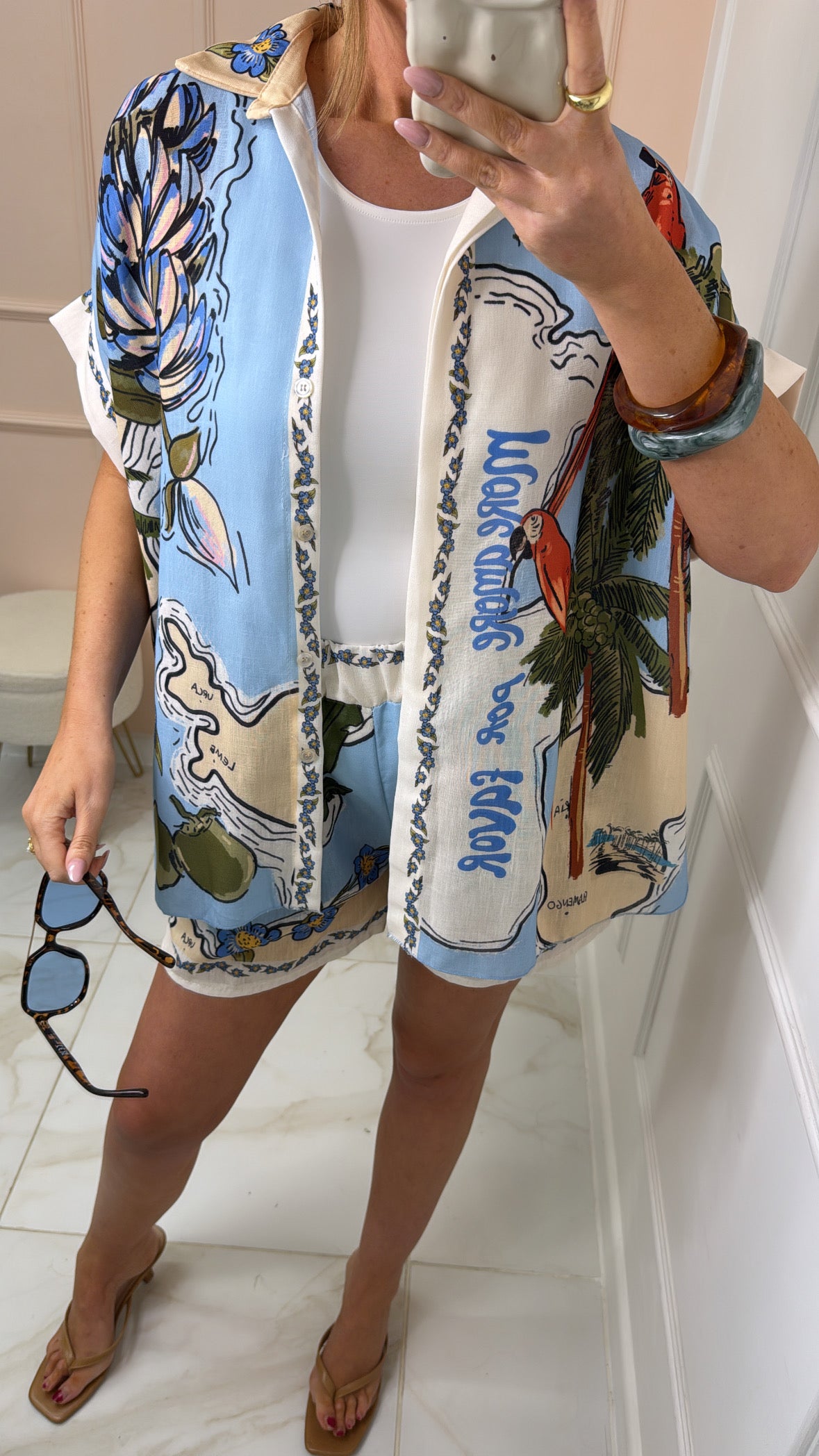 SIERRA blue tropical print short set