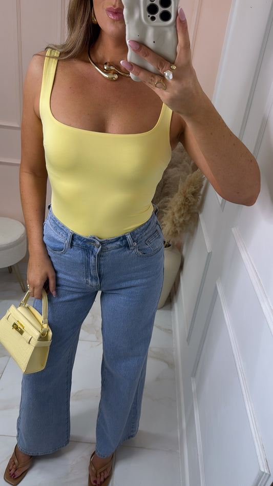 CLARA lemon square neck bodysuit