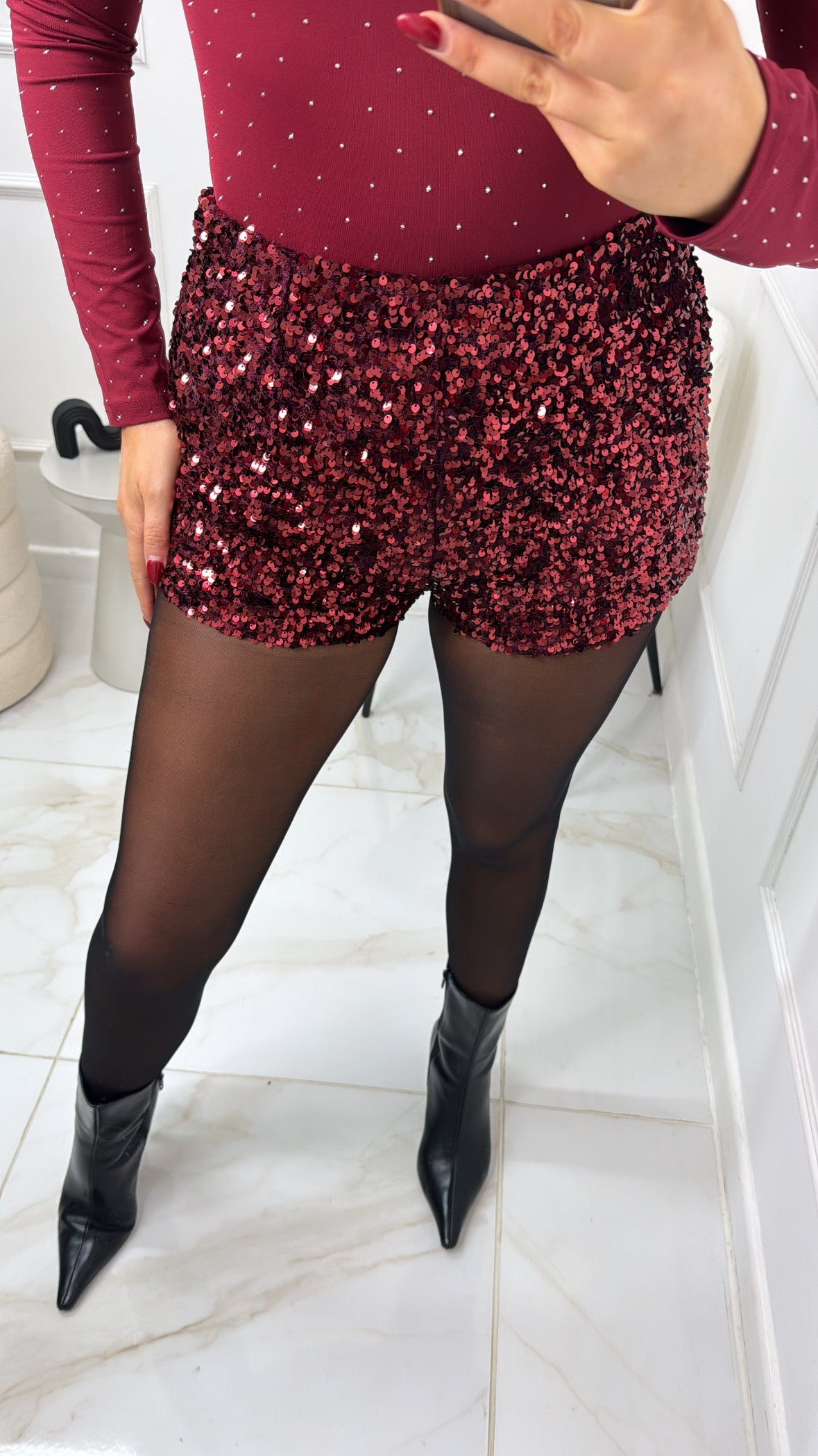 LUCIA burgundy sequin hot pants