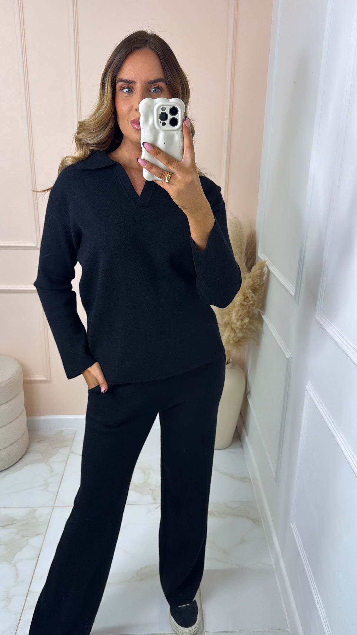 MATILDA black collared lounge set