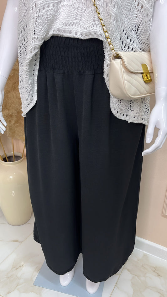 SHARNA black floaty trousers
