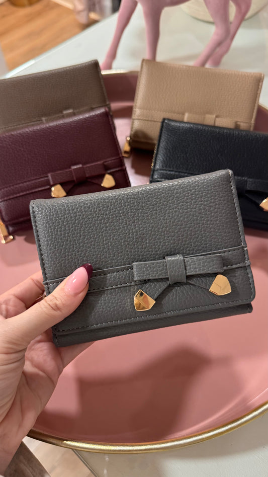 LARISSA grey bow detail purse