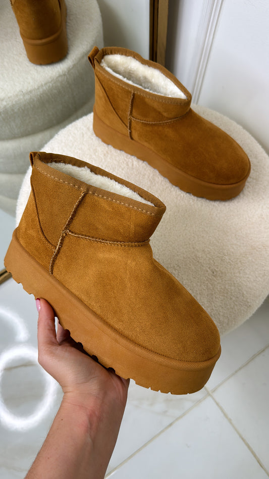 ELLE chestnut fur lined platform mini boots