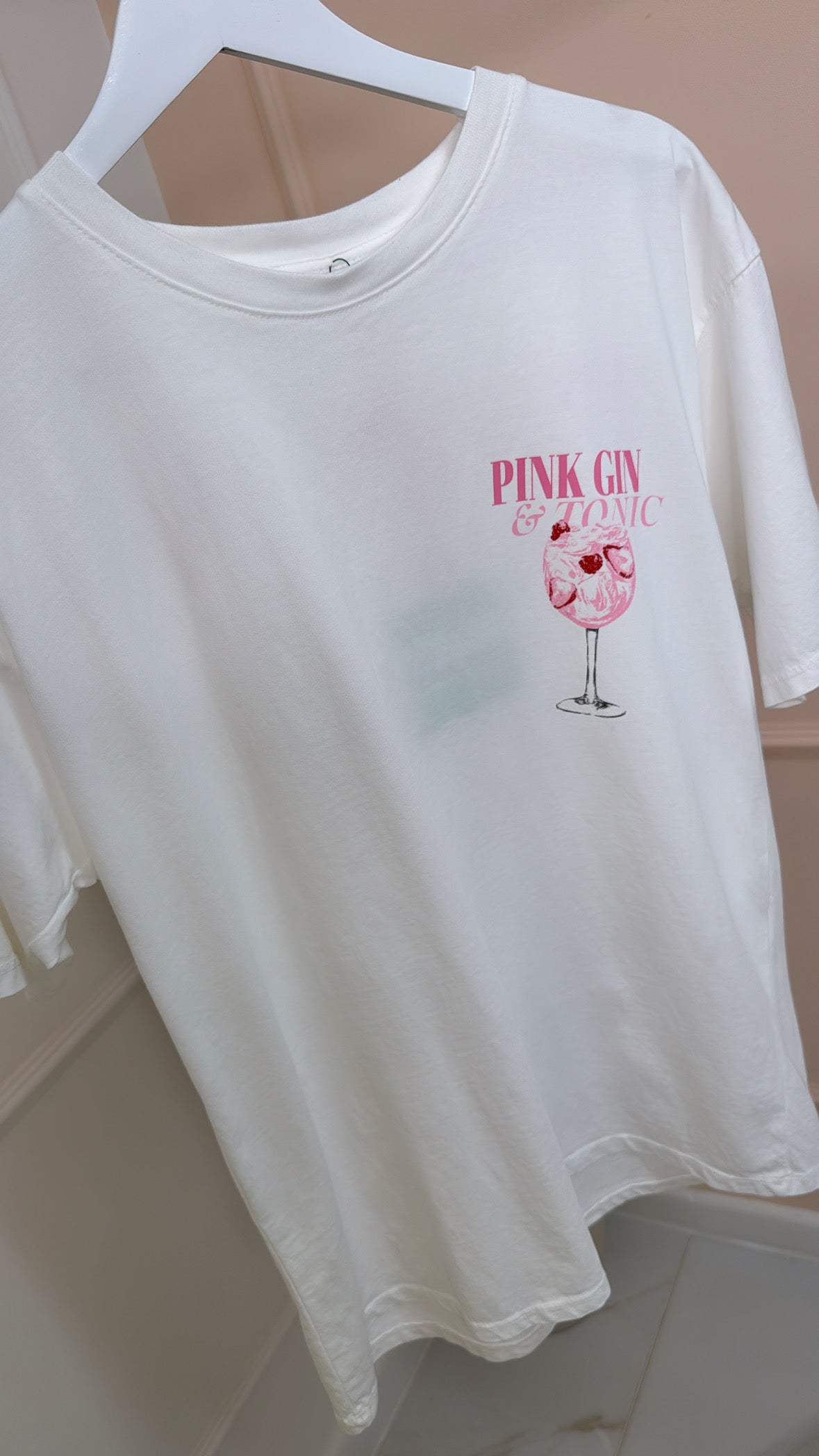 PINK GIN white graphic t shirt