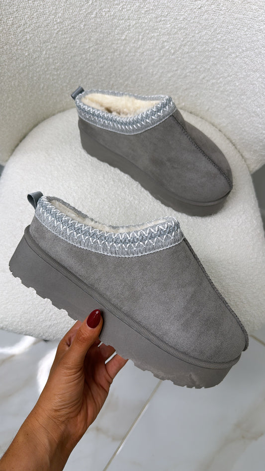 YAZ grey embroidered platform mules
