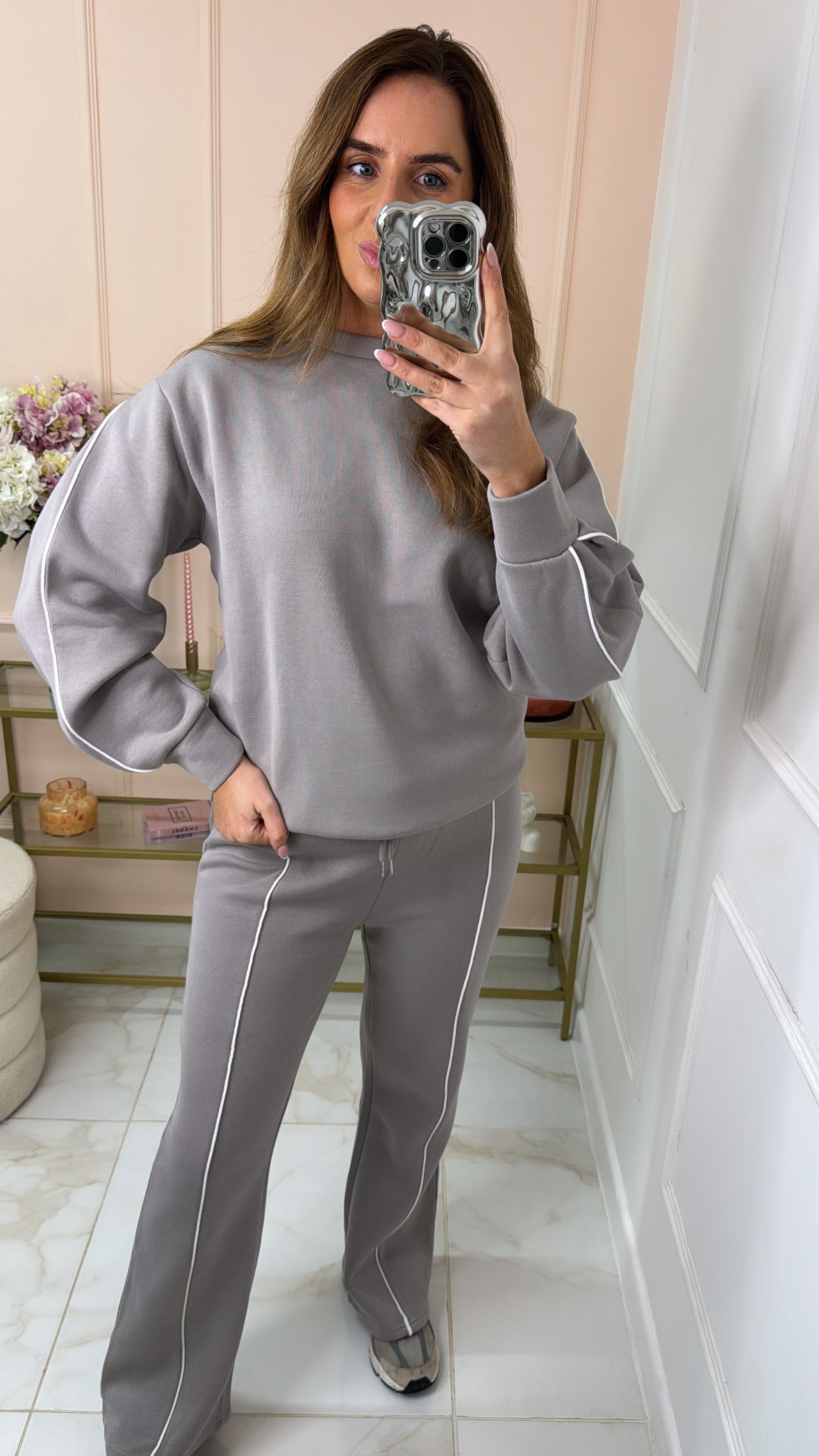 LORNA dove grey piping jogger set