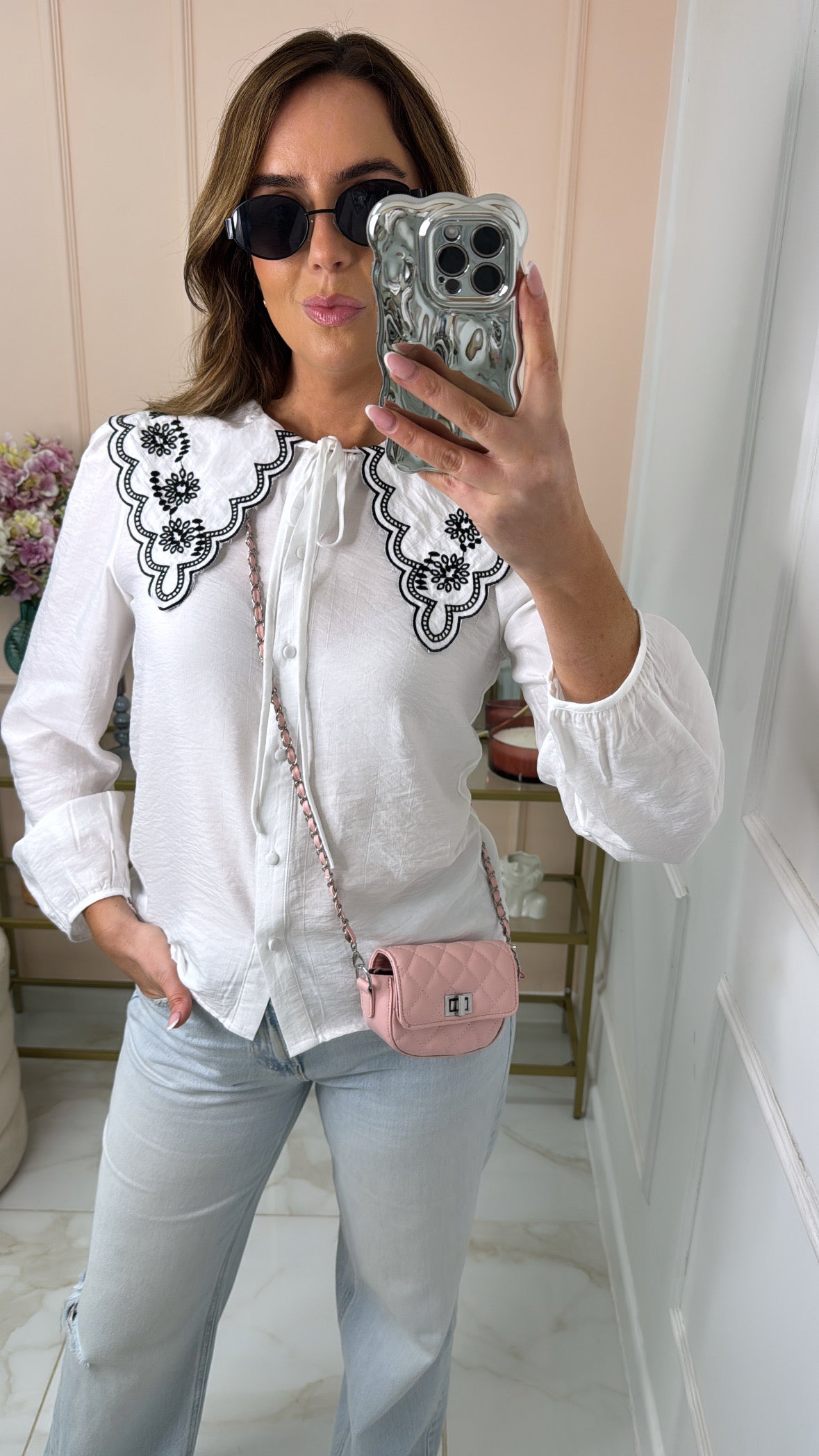 KEIRA white embroidered collar shirt