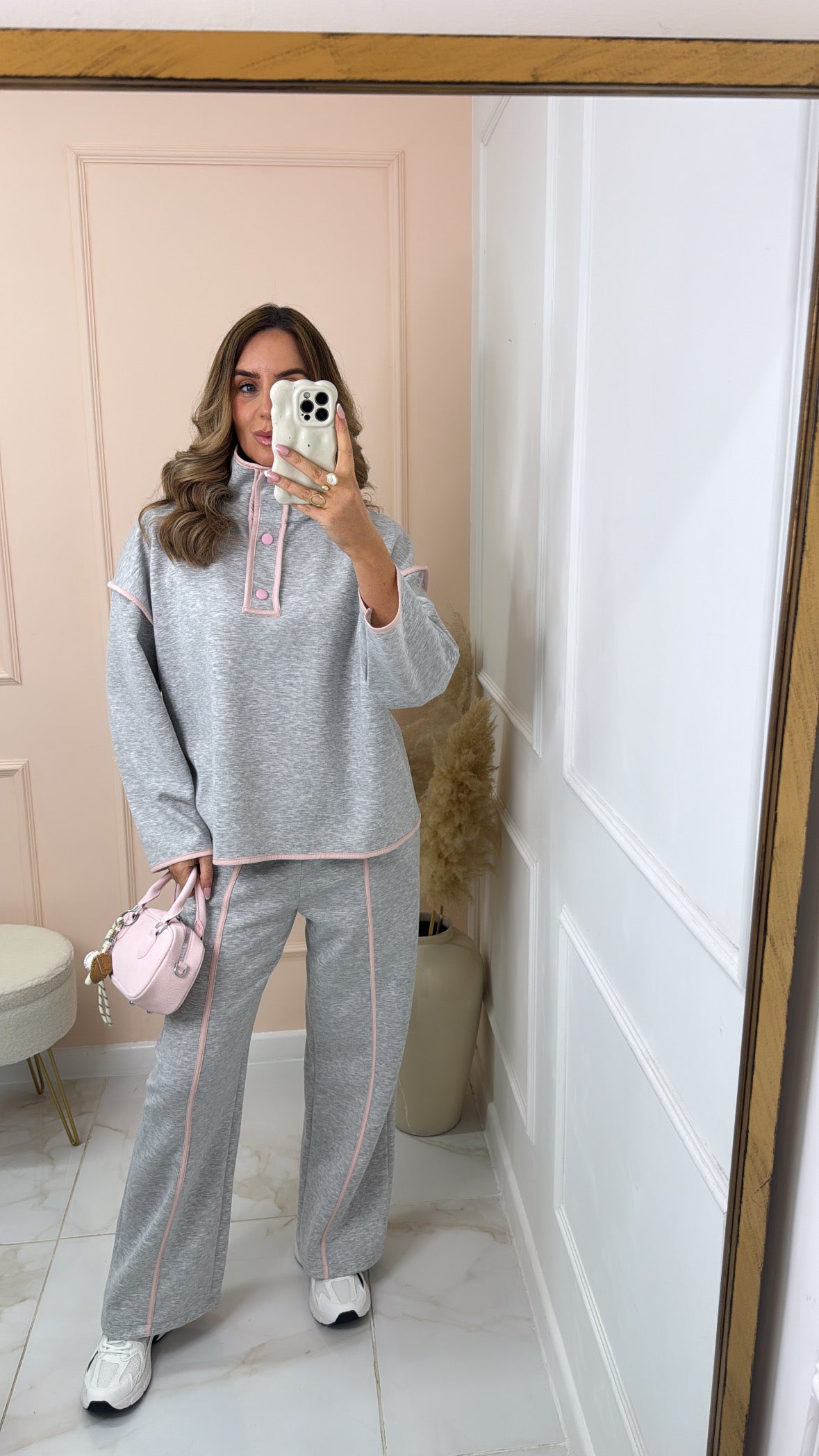 ARIANNA grey & pink contrast lounge set