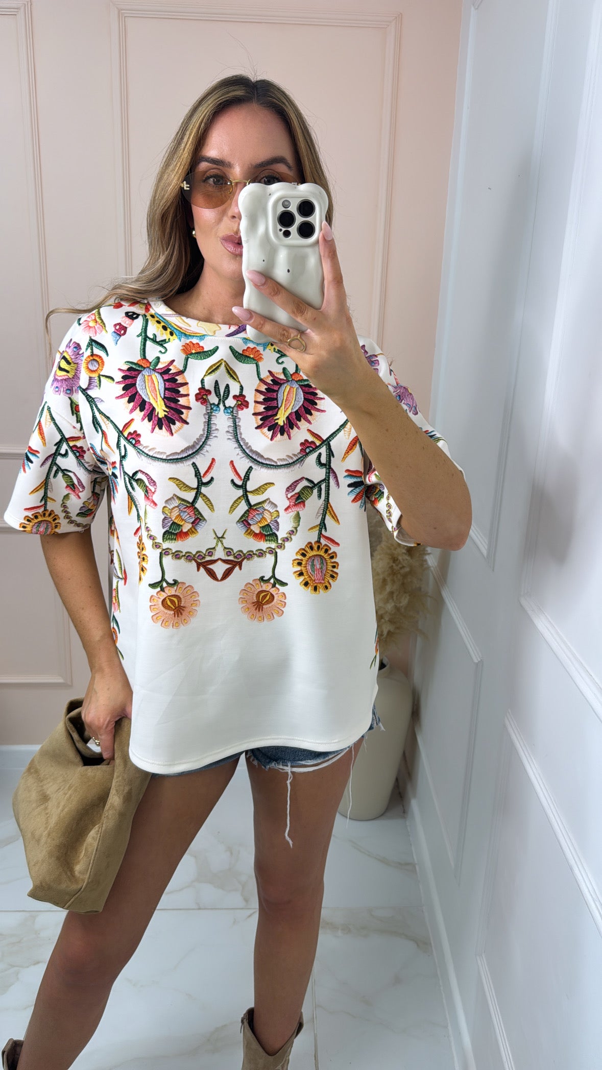 LOTTIE beige floral printed tshirt