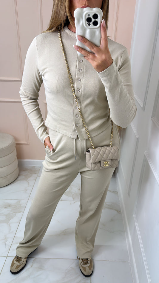 SHARNA beige ribbed button lounge set