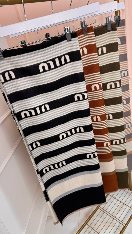 MINNIE black printed m print scarf