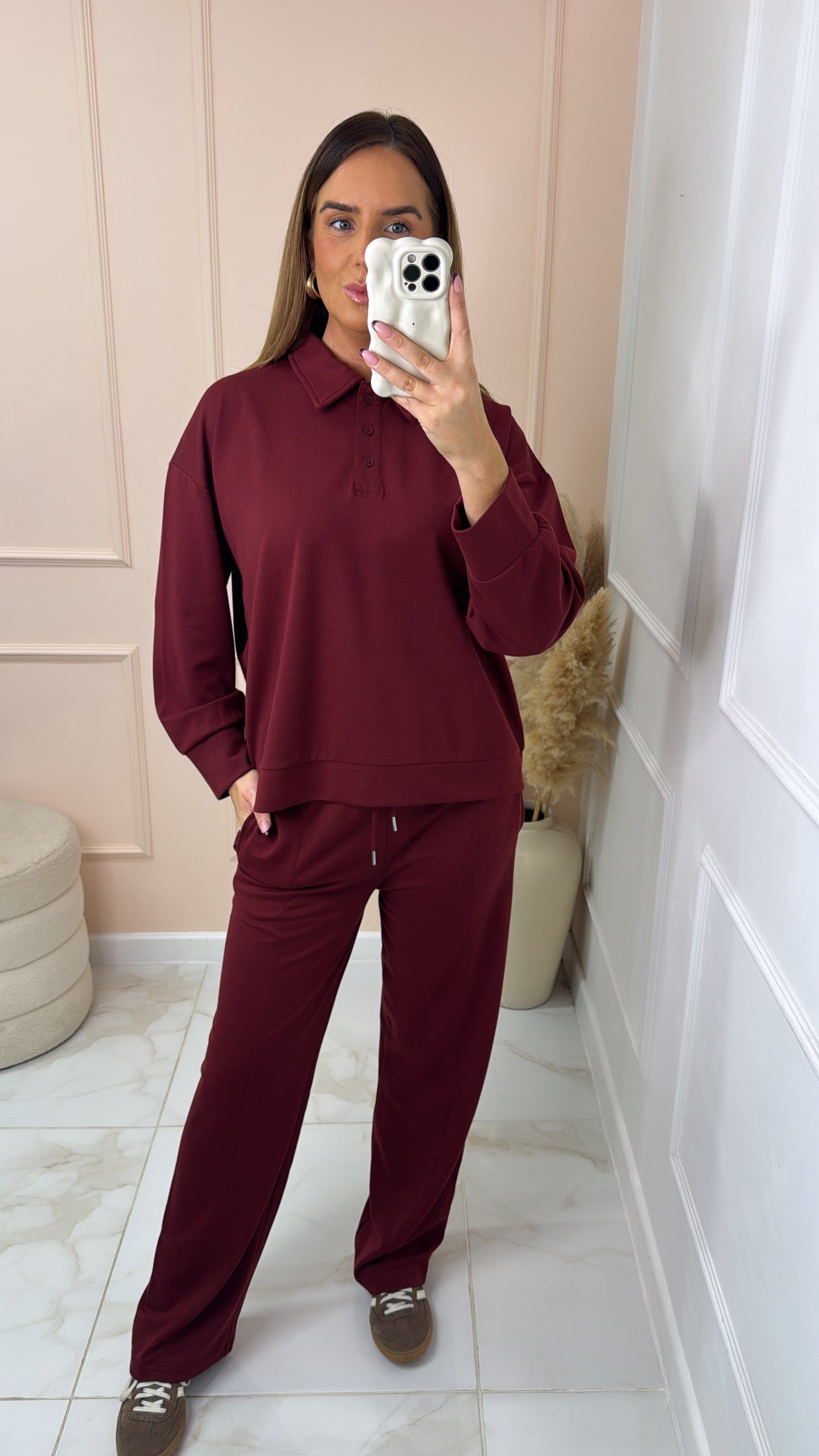 MADDIE burgundy collar detail lounge set