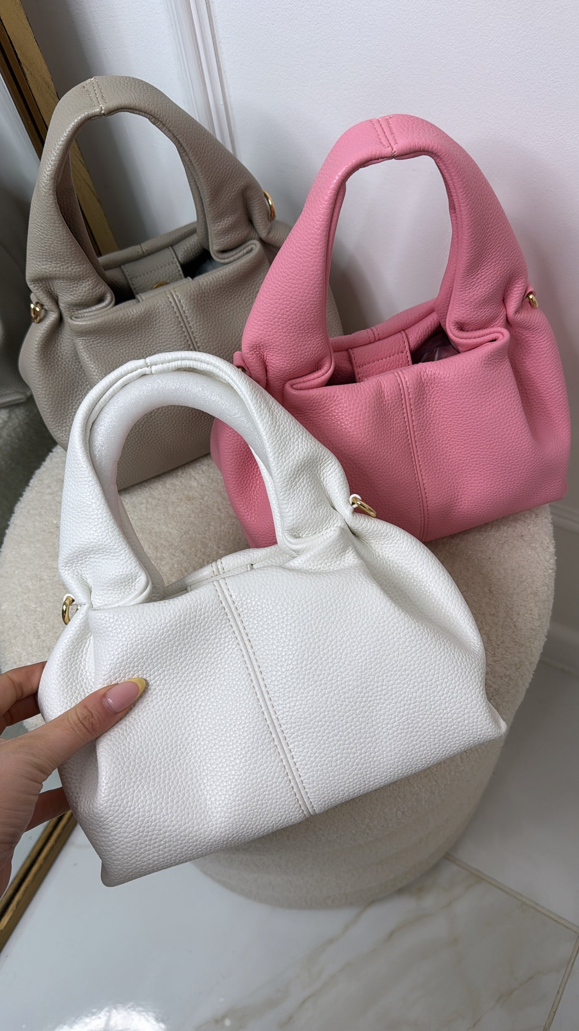 SARA white gathered grab bag