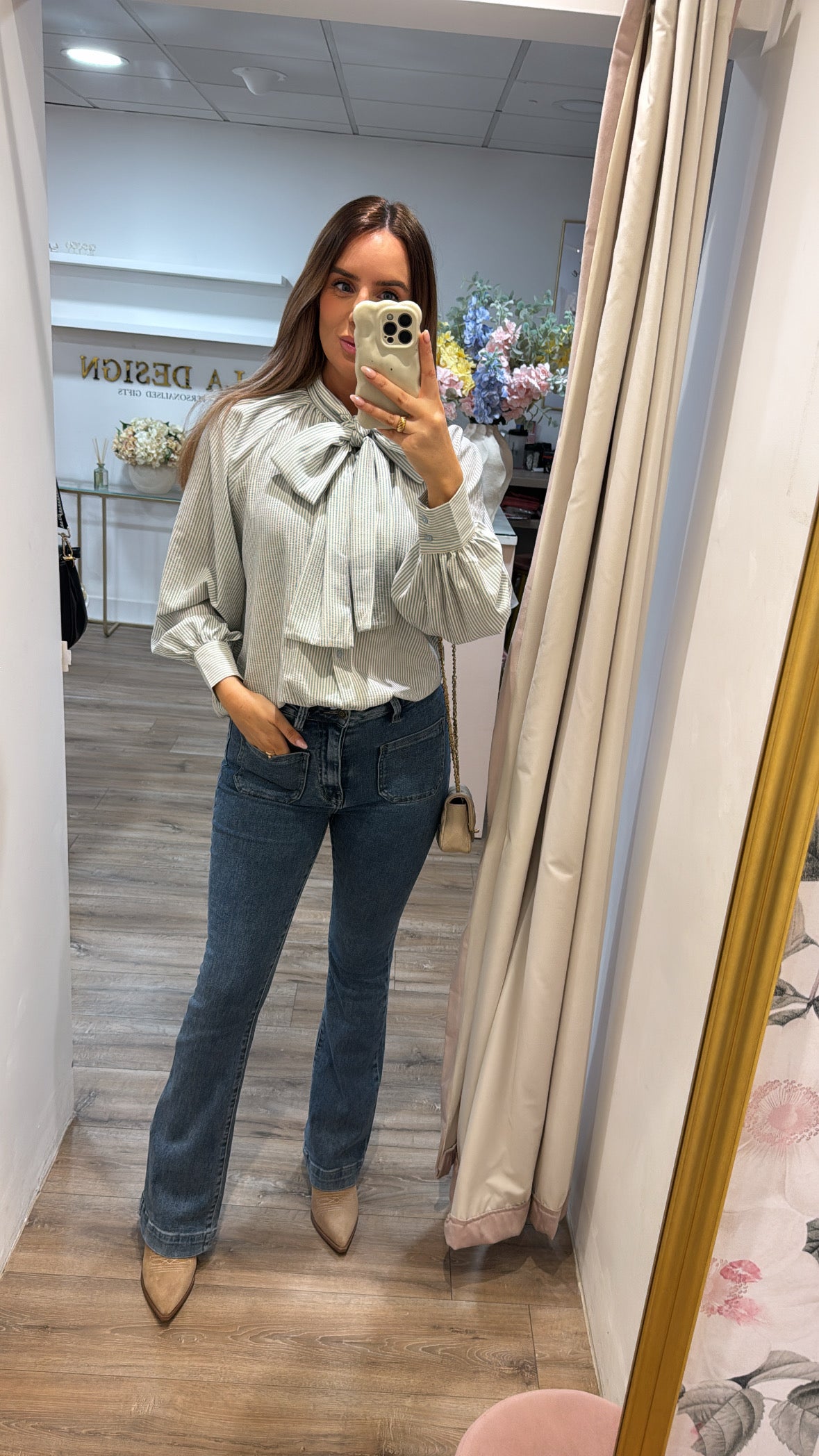MISSY blue front pocket flared jeans
