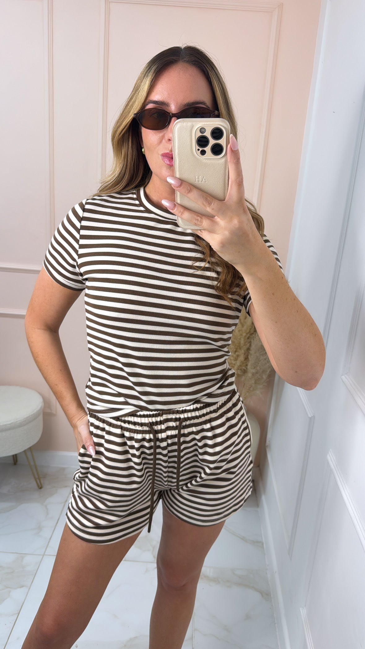RHEA brown stripe short set