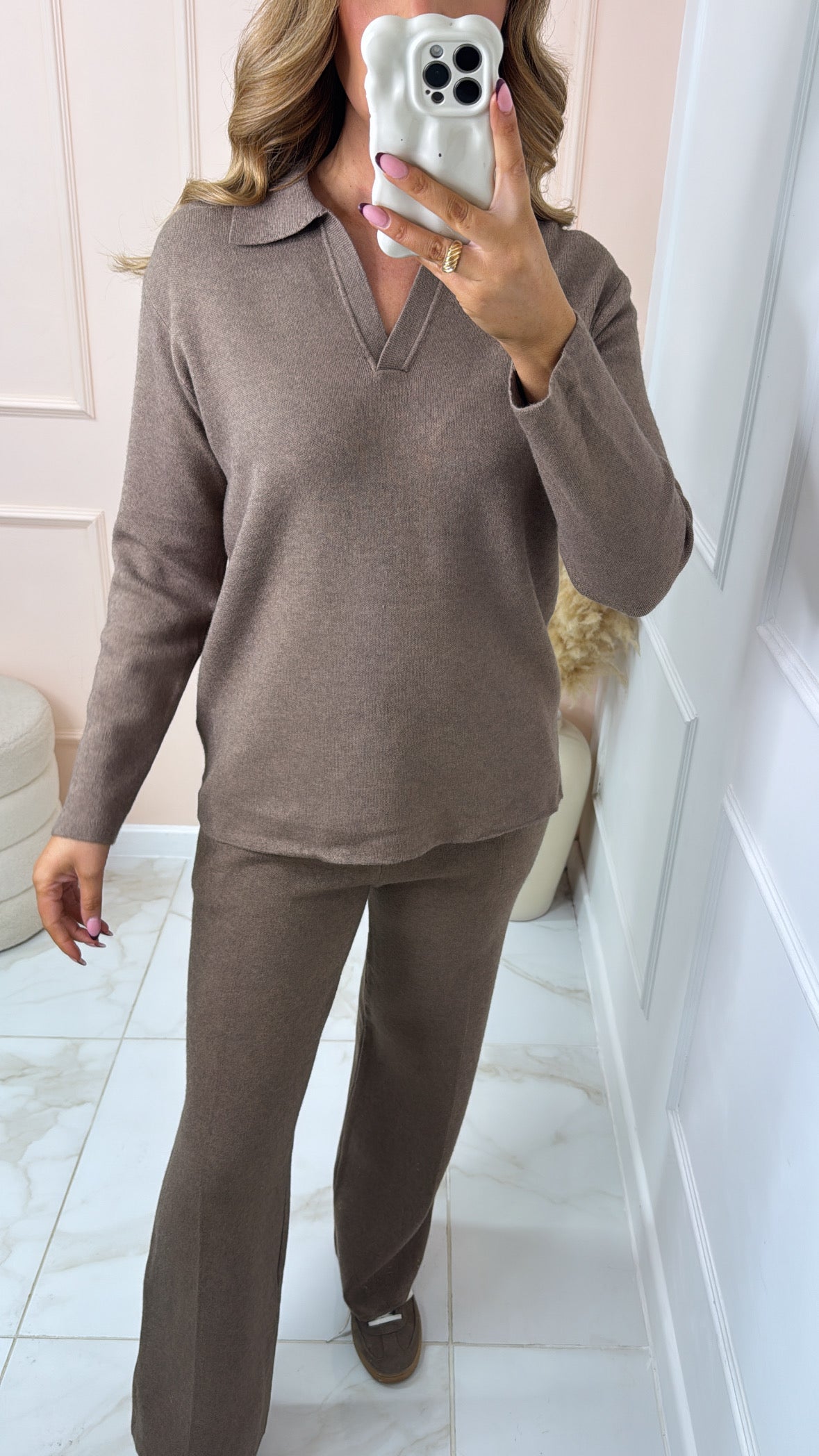 MATILDA mocha collared lounge set