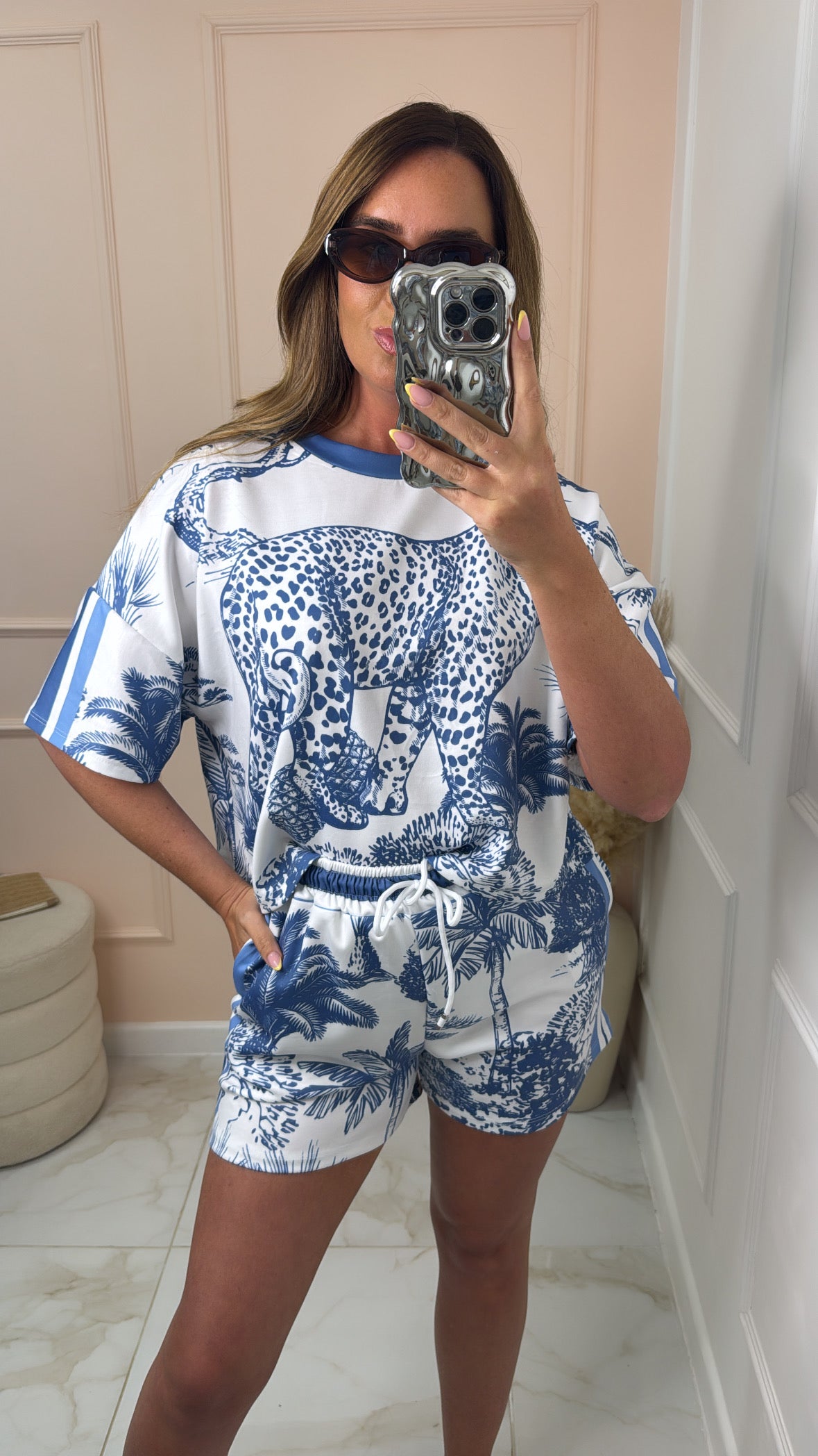 JAZ blue palm printed short set