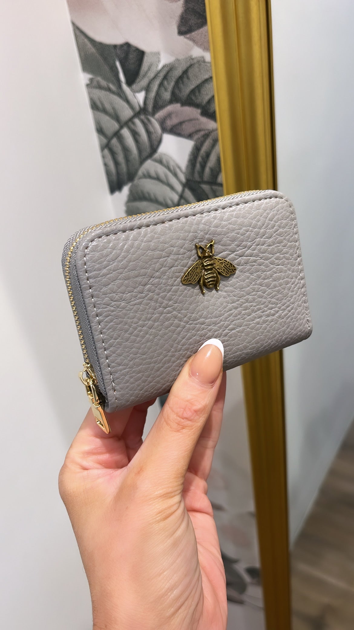 ISLA grey bee card holder purse