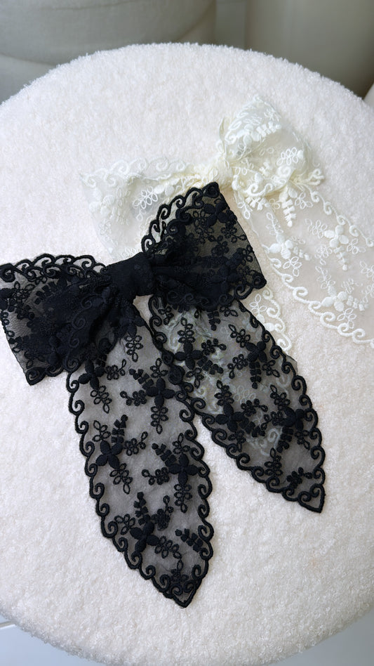 LUNA black lace hair bow