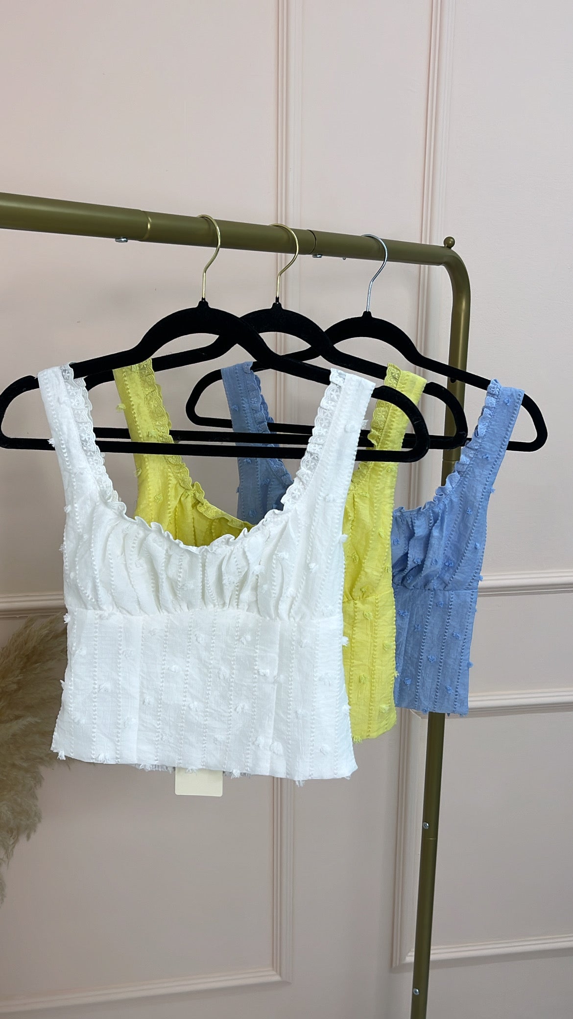 MISSY white broiderie anglaise top