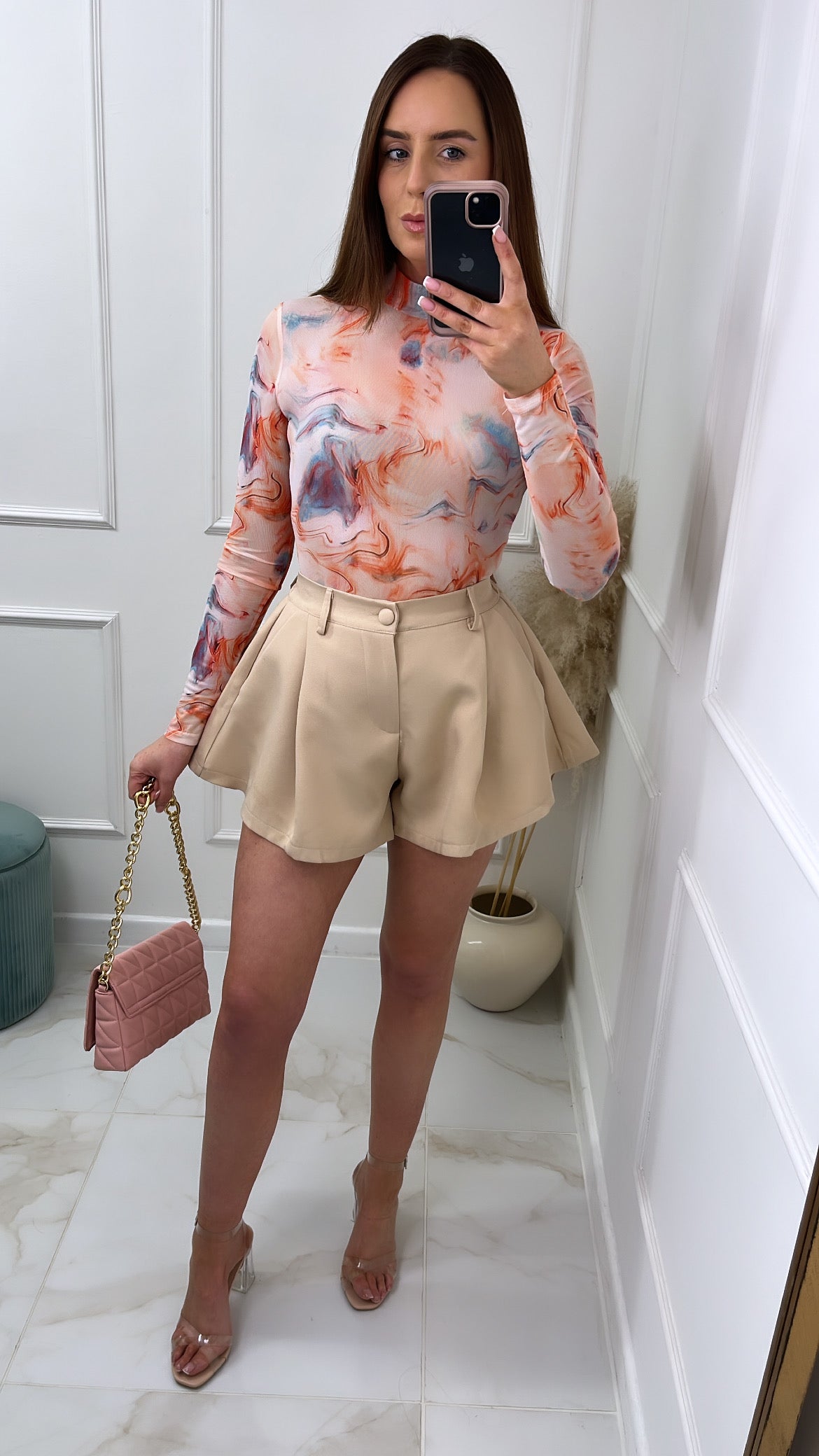 HADLEY beige flared shorts